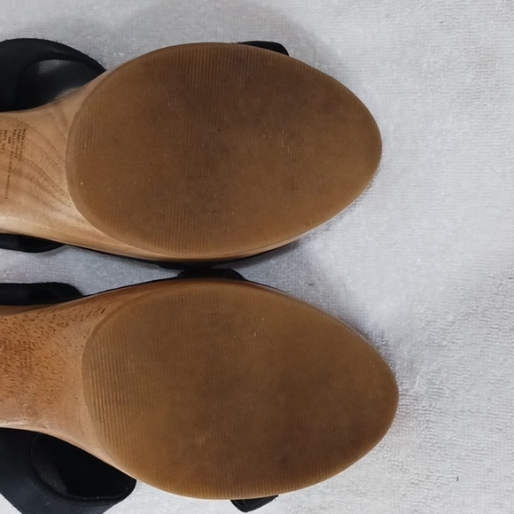 Bakers Black Chunky Strappy Heels. SIZE 10. - Picture 9 of 12